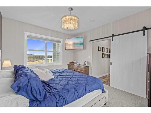 263046 Township Road 431, Ponoka, AB - Indoor Photo Showing Bedroom