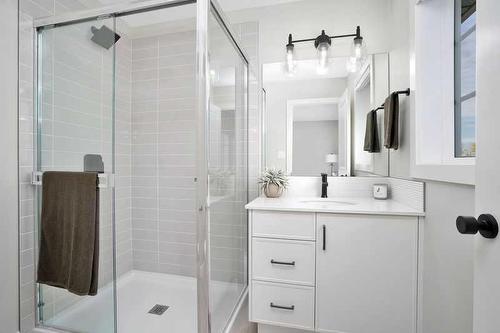 54 Irvin Way, Sylvan Lake, AB - Indoor Photo Showing Bathroom