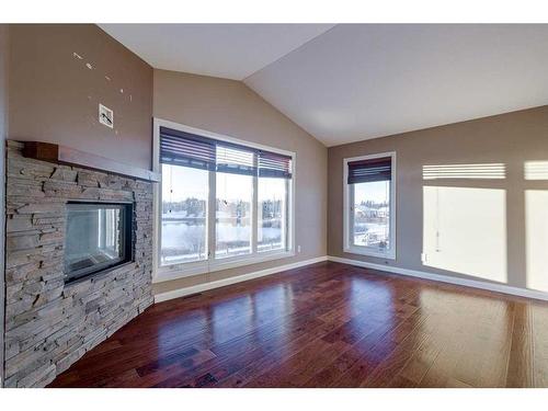 81 Portway Close, Blackfalds, AB - Indoor Photo Showing Other Room With Fireplace