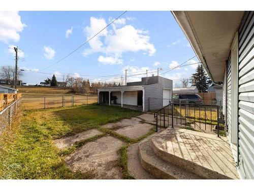 4930 48 Street, Sedgewick, AB - Outdoor