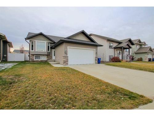 199 Cedar Square, Blackfalds, AB - Outdoor With Facade