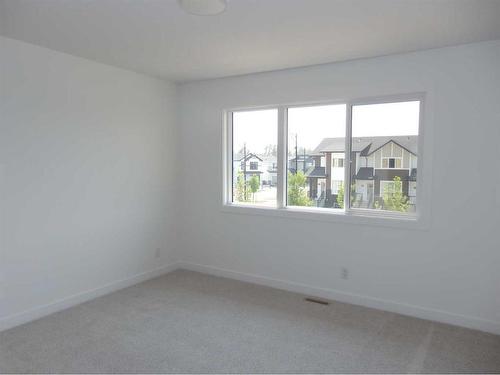 2 A Evergreen Way, Red Deer, AB - Indoor Photo Showing Other Room