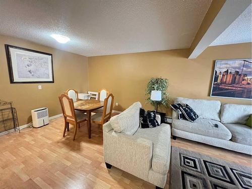 204-7164 Parke Avenue, Red Deer, AB - Indoor