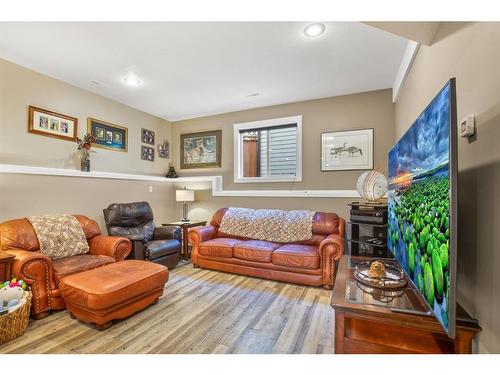 12 Ammeter Close, Red Deer, AB - Indoor Photo Showing Living Room