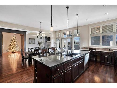 36 Sawyer Close, Red Deer, AB - Indoor Photo Showing Kitchen With Double Sink With Upgraded Kitchen