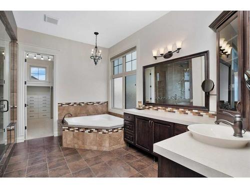 36 Sawyer Close, Red Deer, AB - Indoor Photo Showing Bathroom