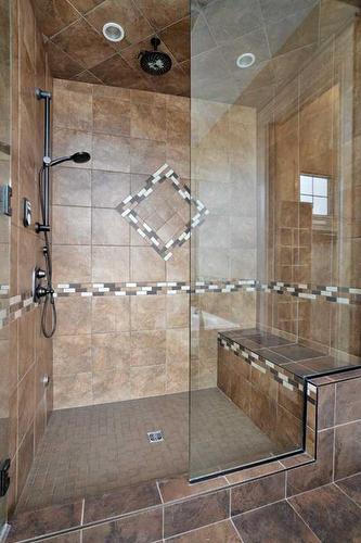 36 Sawyer Close, Red Deer, AB - Indoor Photo Showing Bathroom