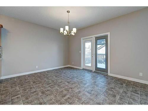 100 Thompson Crescent, Red Deer, AB - Indoor Photo Showing Other Room