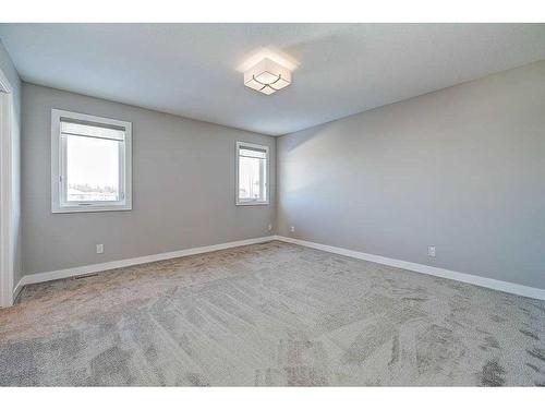 100 Thompson Crescent, Red Deer, AB - Indoor Photo Showing Other Room