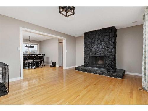 47440 Highway 854 Highway, Rural Camrose County, AB - Indoor Photo Showing Living Room With Fireplace