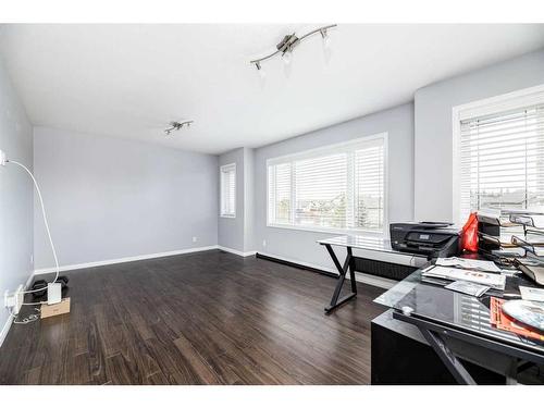 200 Kershaw Close, Red Deer, AB - Indoor Photo Showing Other Room