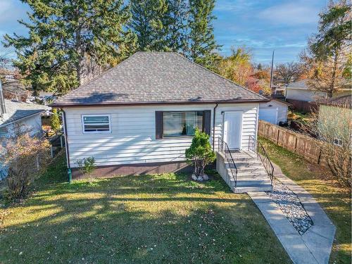 4209 43 Avenue, Red Deer, AB - Outdoor