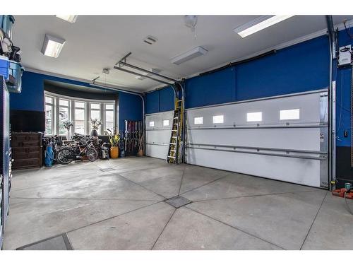 23 Bannerman Close, Red Deer, AB - Indoor Photo Showing Garage