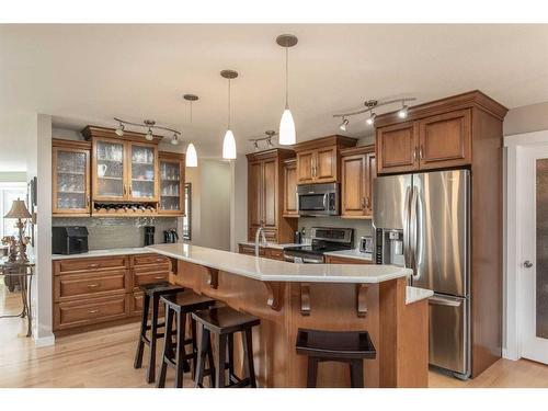 14 Pickwick Lane, Lacombe, AB - Indoor Photo Showing Kitchen