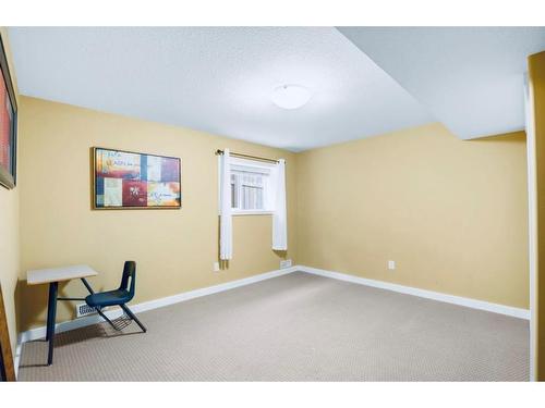 103 Vanson Close Se, Red Deer, AB - Indoor Photo Showing Other Room