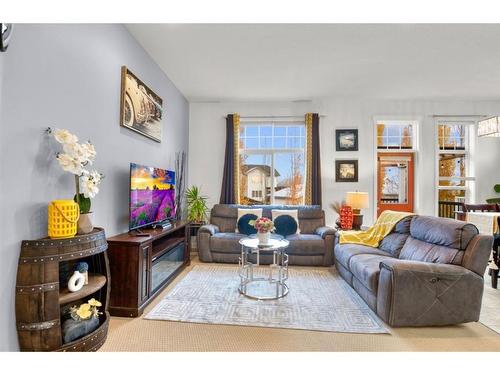 103 Vanson Close Se, Red Deer, AB - Indoor Photo Showing Living Room