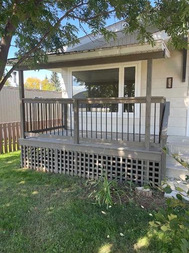 5036 54 Avenue, Eckville, AB - Outdoor With Deck Patio Veranda