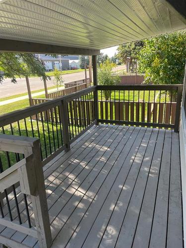 5036 54 Avenue, Eckville, AB - Outdoor With Deck Patio Veranda With Exterior