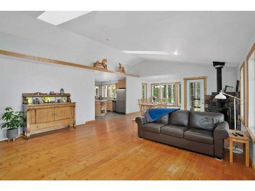 362073 Range Road 5-4, Rural Clearwater County, AB - Indoor Photo Showing Living Room