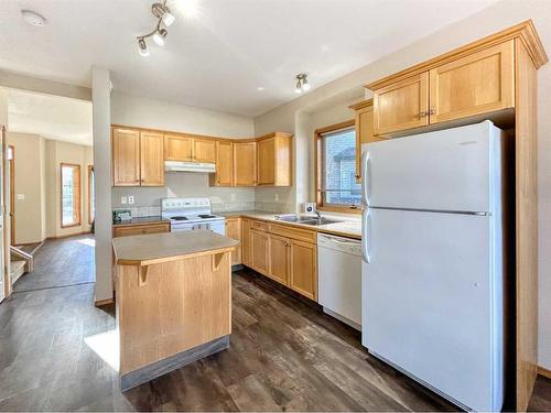 57 Abel Close West, Red Deer, AB - Indoor Photo Showing Kitchen With Double Sink