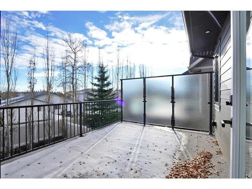 102-5300 60 Street, Sylvan Lake, AB - Outdoor