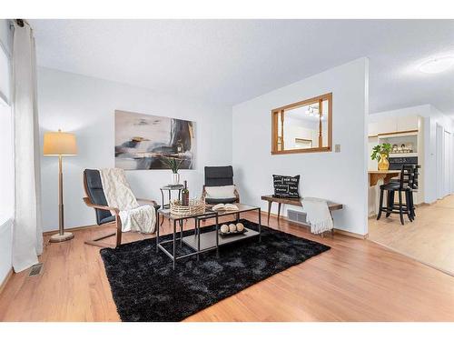 4307 46A Avenue, Red Deer, AB - Indoor Photo Showing Living Room