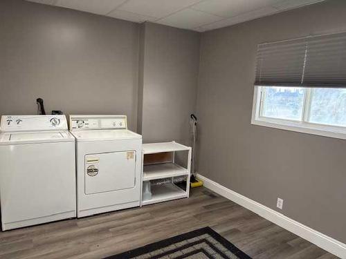 4926 50 Street, Hardisty, AB - Indoor Photo Showing Laundry Room