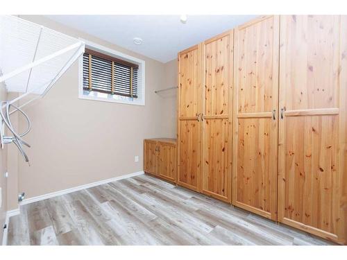 279 Addington Drive, Red Deer, AB - Indoor Photo Showing Other Room