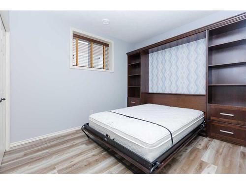 279 Addington Drive, Red Deer, AB - Indoor Photo Showing Bedroom