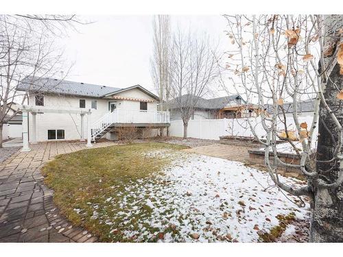 279 Addington Drive, Red Deer, AB - Outdoor