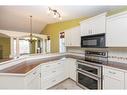 279 Addington Drive, Red Deer, AB  - Indoor Photo Showing Kitchen 