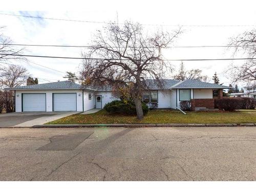 4719 53 Street, Stettler, AB - Outdoor