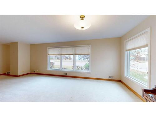 4719 53 Street, Stettler, AB - Indoor Photo Showing Other Room