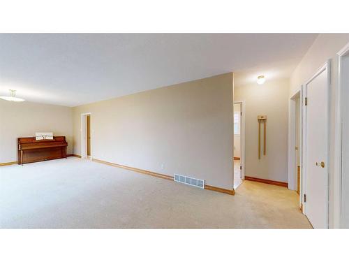 4719 53 Street, Stettler, AB - Indoor Photo Showing Other Room