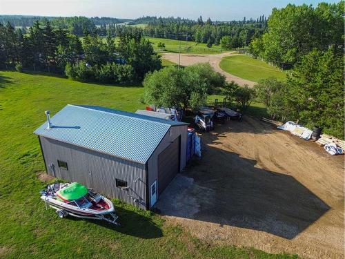 9-262065 Twp Rd 422, Rural Ponoka County, AB - Outdoor