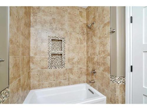 38 Allard Crescent, Red Deer, AB - Indoor Photo Showing Bathroom