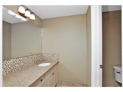 38 Allard Crescent, Red Deer, AB - Indoor Photo Showing Bathroom