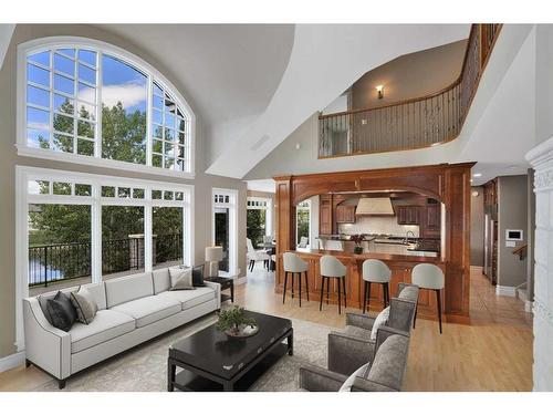 38 Allard Crescent, Red Deer, AB - Indoor Photo Showing Living Room