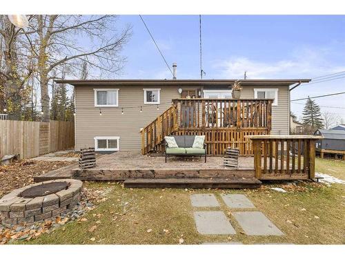 250 8 Street Se, Three Hills, AB - Outdoor With Deck Patio Veranda With Exterior