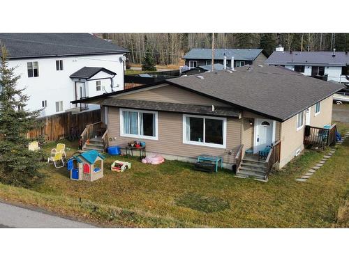 4715 & 4717 50 Street, Caroline, AB - Outdoor