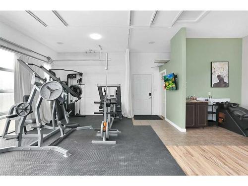 4921 Westbrooke Road, Blackfalds, AB - Indoor Photo Showing Gym Room