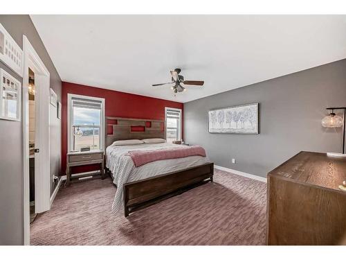 82 Mitchell Crescent, Blackfalds, AB - Indoor Photo Showing Bedroom