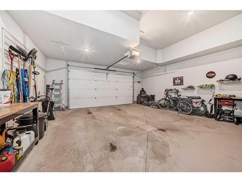 82 Mitchell Crescent, Blackfalds, AB - Indoor Photo Showing Garage