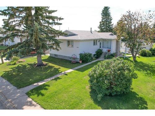 5319 Robinson Place, Bashaw, AB - Outdoor