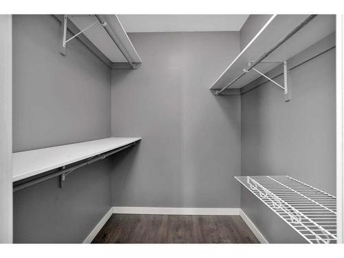 89 Kilburn Crescent, Red Deer, AB - Indoor With Storage