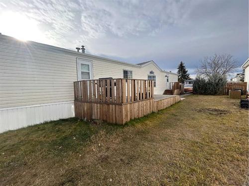 15-4922 Womacks Road, Blackfalds, AB 