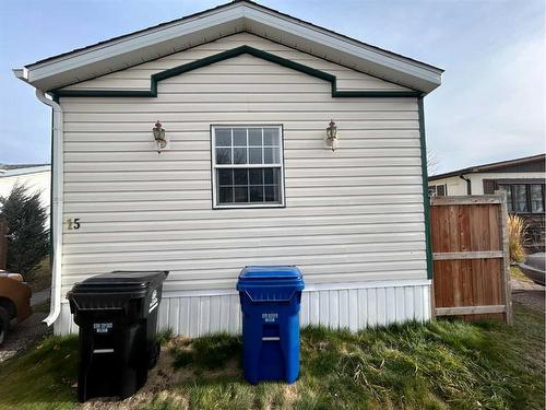 15-4922 Womacks Road, Blackfalds, AB 