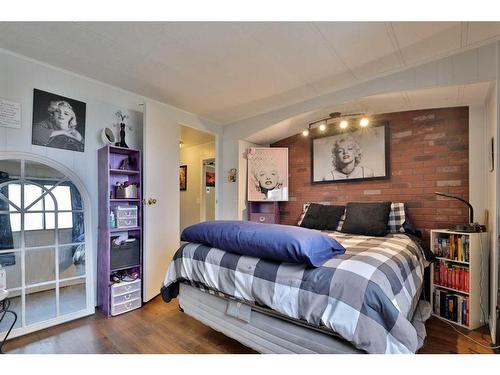 5421 50 Street, Camrose, AB - Indoor Photo Showing Bedroom