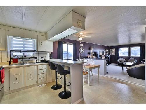 5421 50 Street, Camrose, AB - Indoor Photo Showing Kitchen