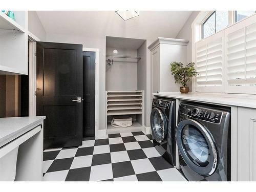 20 Sagewood Close, Red Deer, AB - Indoor Photo Showing Laundry Room